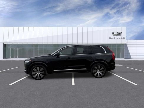 Used 2023 Volvo XC90 B6 Ultimate AWD/4WD image 5