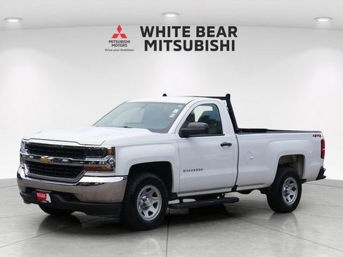 Used 2018 Chevrolet Silverado 1500 W/T w/ WT Convenience Package AWD/4WD image 2