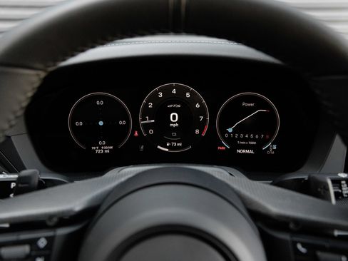 Certified 2025 Porsche 911 Carrera 4 GTS AWD/4WD image 21