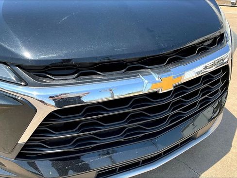 Used 2023 Chevrolet Blazer LT image 35