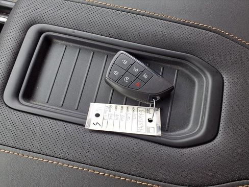 Certified 2023 GMC Yukon AT4 w/ AT4 Premium Package image 19