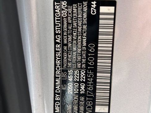 Used 2005 Mercedes-Benz CLK 55 AMG Coupe image 31