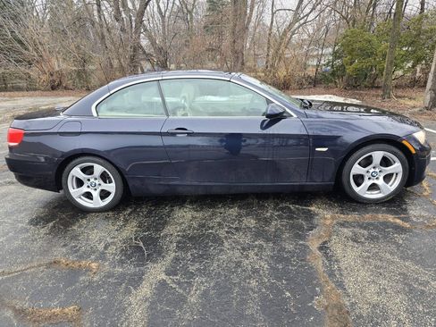 Used 2008 BMW 328i Convertible w/ Premium Pkg RWD image 4
