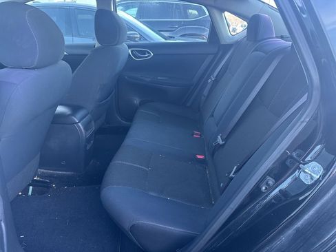 Used 2015 Nissan Sentra S image 28