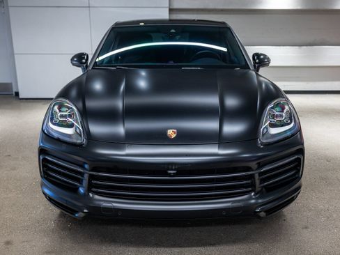 Used 2023 Porsche Cayenne Platinum Edition w/ Towing Package w/o Tow Ball AWD/4WD image 11