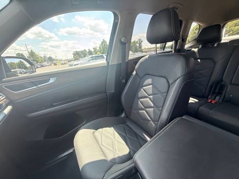 Used 2026 Volkswagen Atlas SE FWD image 29