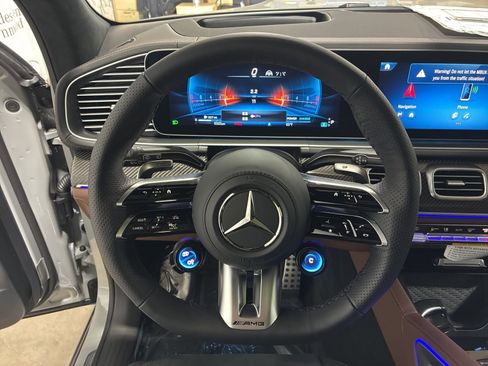 New 2026 Mercedes-Benz GLS 63 AMG 4MATIC image 14