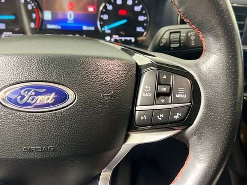 Used 2023 Ford Explorer ST-Line image 19