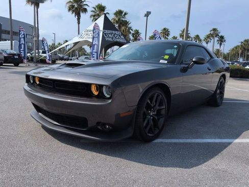 Used 2022 Dodge Challenger GT RWD image 8
