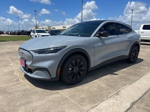 New 2025 Ford Mustang Mach-E Select image 3