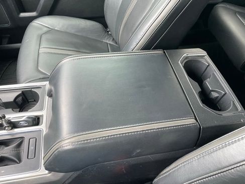 Used 2016 Ford F150 Platinum w/ Equipment Group 701A Luxury image 54