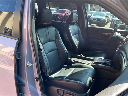 Used 2023 Honda Passport TrailSport image 7