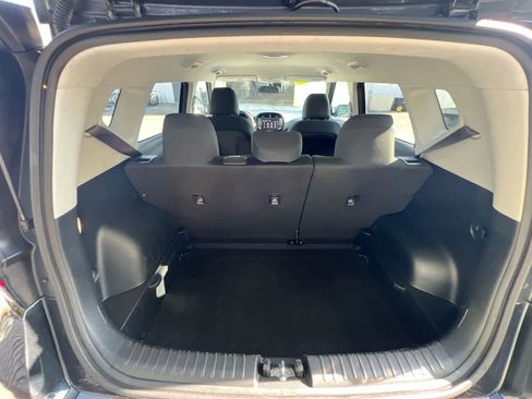 Used 2023 Kia Soul LX w/ Option Group 015 FWD image 24