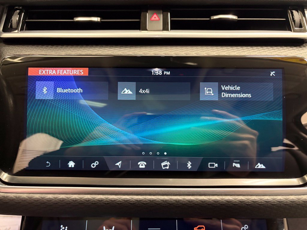 Used 2020 Land Rover Range Rover Velar S AWD/4WD image 18