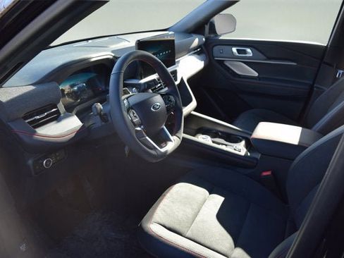 New 2026 Ford Explorer ST w/ Sun And Sound Package image 6