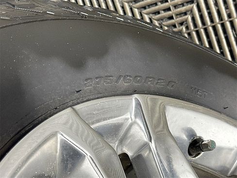 Used 2021 GMC Sierra 1500 SLT w/ SLT Premium Plus Package image 31