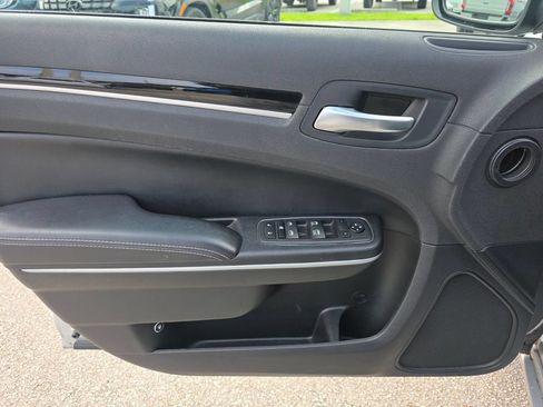 Used 2023 Chrysler 300 S RWD image 29