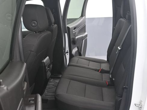 Used 2023 Chevrolet Colorado W/T RWD image 13