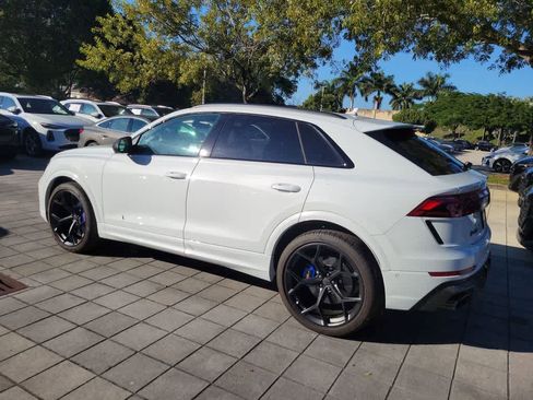 New 2026 Audi RS Q8 performance image 12