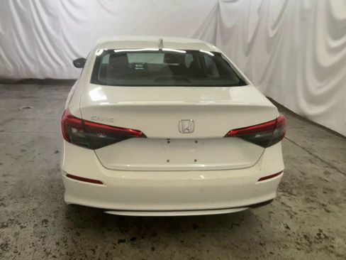 Used 2022 Honda Civic LX image 7