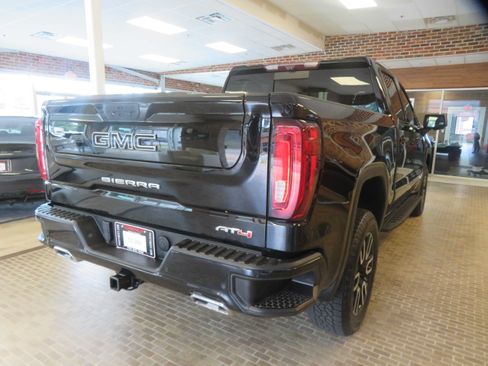 Used 2021 GMC Sierra 1500 AT4 w/ AT4 Premium Package AWD/4WD image 73
