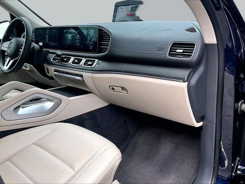 Used 2020 Mercedes-Benz GLS 450 4MATIC image 19