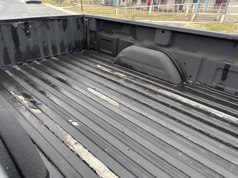 Used 2006 Chevrolet Silverado 3500 Work Truck w/ Snow Plow Prep Package image 26