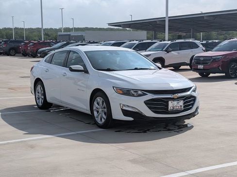 Used 2024 Chevrolet Malibu LT FWD image 7