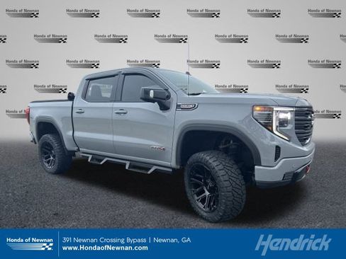 Used 2024 GMC Sierra 1500 AT4 image 1