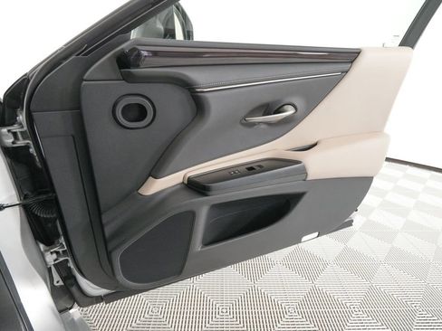 Certified 2020 Lexus ES 350 w/ Premium Package image 21