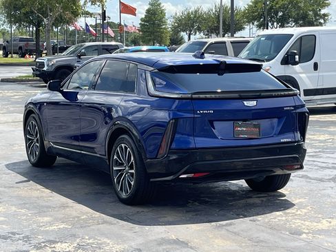 Used 2024 Cadillac Lyriq Sport w/ LPO, Floor Liner Package AWD/4WD image 14