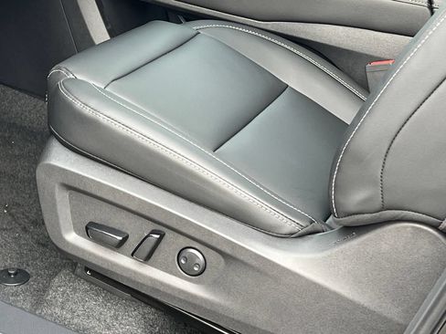 New 2026 Nissan Murano SV AWD/4WD image 8