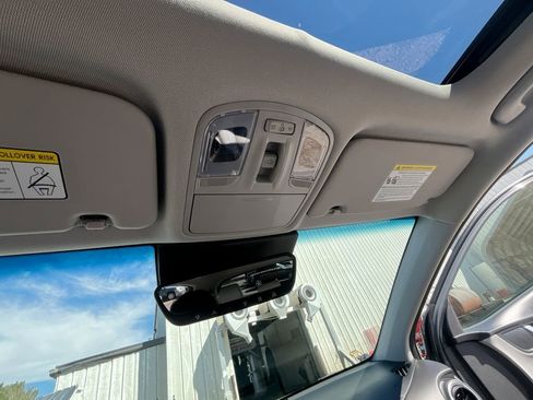 Used 2023 Hyundai Kona Limited image 31