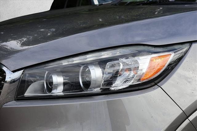 Used 2016 Kia Sorento SX AWD/4WD image 10