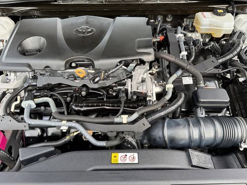 Used 2021 Toyota Avalon XLE w/ Carpet Mat Package (TMS) image 34