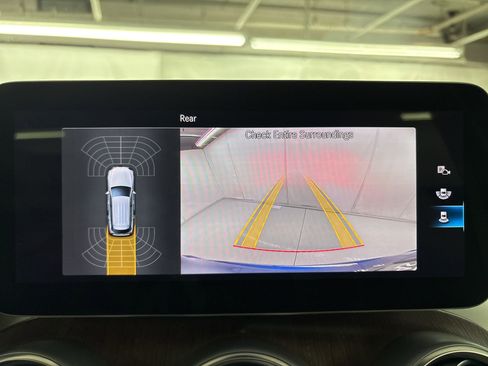 Certified 2022 Mercedes-Benz GLC 300 image 24