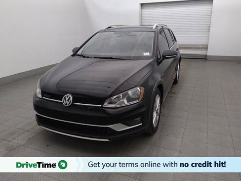 Used 2017 Volkswagen Golf Alltrack S AWD/4WD image 1