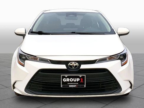 Used 2024 Toyota Corolla LE FWD image 4