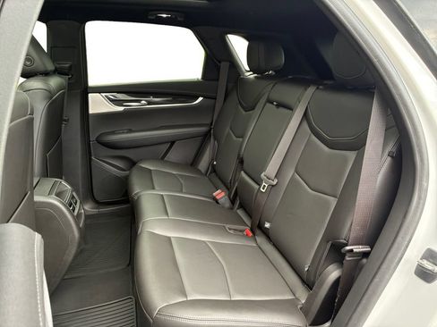 Used 2021 Cadillac XT5 Premium Luxury AWD/4WD image 19