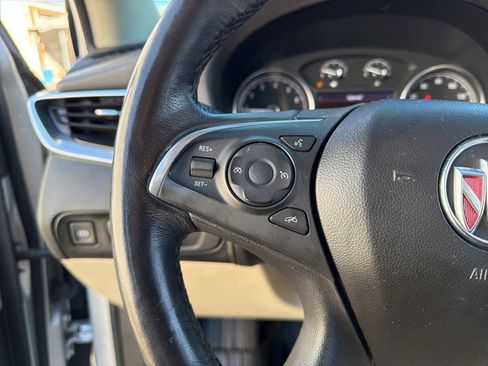 Used 2020 Buick Enclave Essence w/ Sport Touring Edition image 31