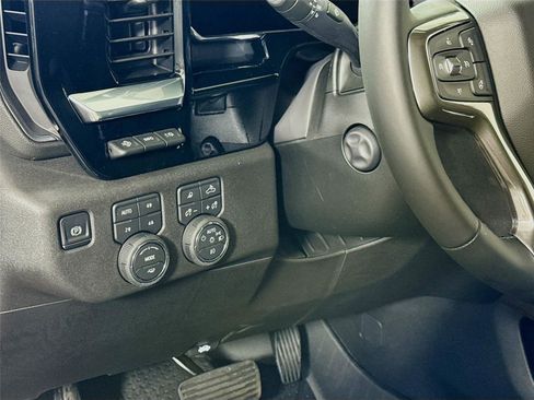 New 2026 Chevrolet Silverado 1500 High Country w/ High Country Premium Package image 5