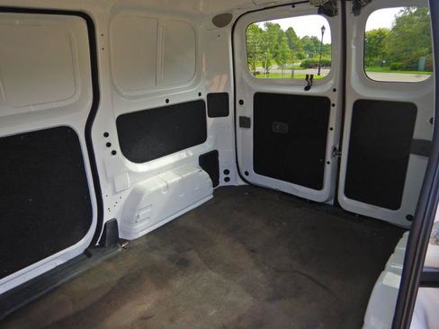 Used 2016 Nissan NV200 S w/ Back Door Glass Package FWD image 13