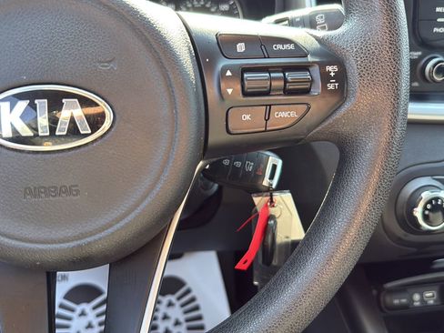 Used 2016 Kia Sorento LX FWD image 15