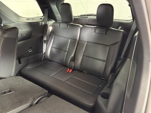 New 2026 Ford Explorer ST-Line RWD image 32