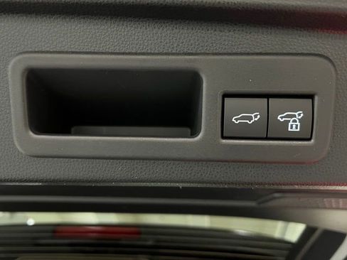 New 2026 Toyota 4Runner Limited AWD/4WD image 40