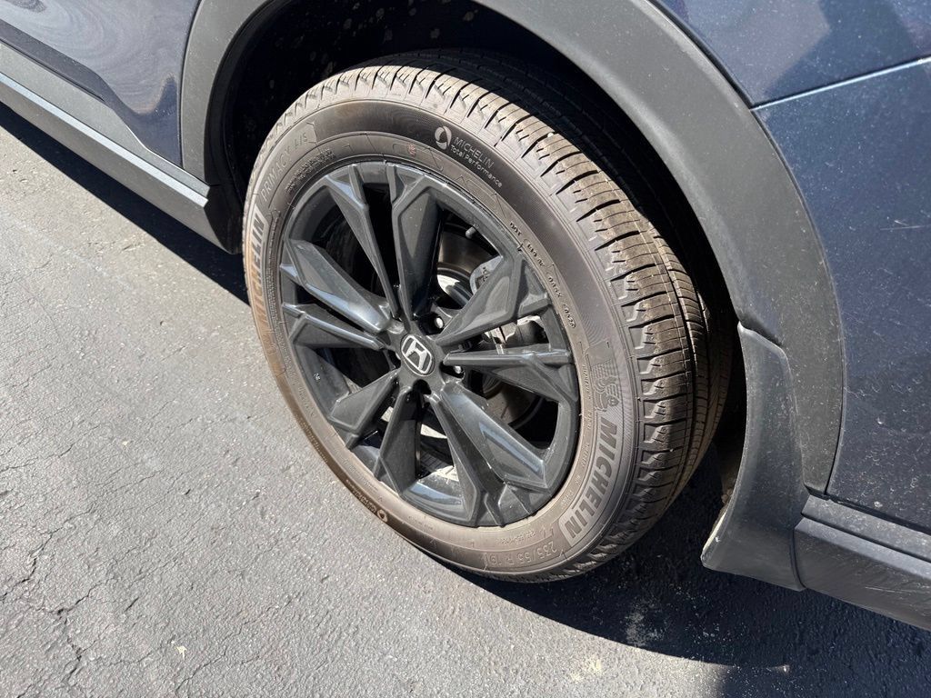 Certified 2026 Honda CR-V Sport Touring image 10
