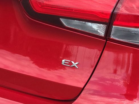 Used 2018 Kia Forte Sedan FWD image 22