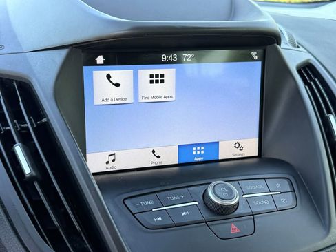 Used 2019 Ford Escape SEL image 7