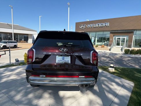Used 2024 Hyundai Palisade Calligraphy AWD/4WD image 15