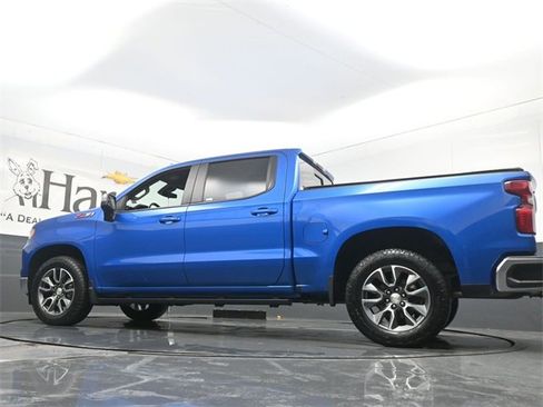 Used 2022 Chevrolet Silverado 1500 LT image 54